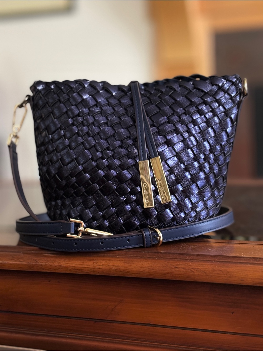 Calvin Klein Reversible Navy/Metallic Navy Woven Vegan Leather Crossbody Bag - Picture 12 of 12